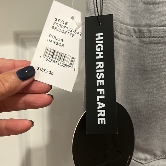 Articles of Society, High Rise Flared Jeans Size 30 - Picture 3 of 4